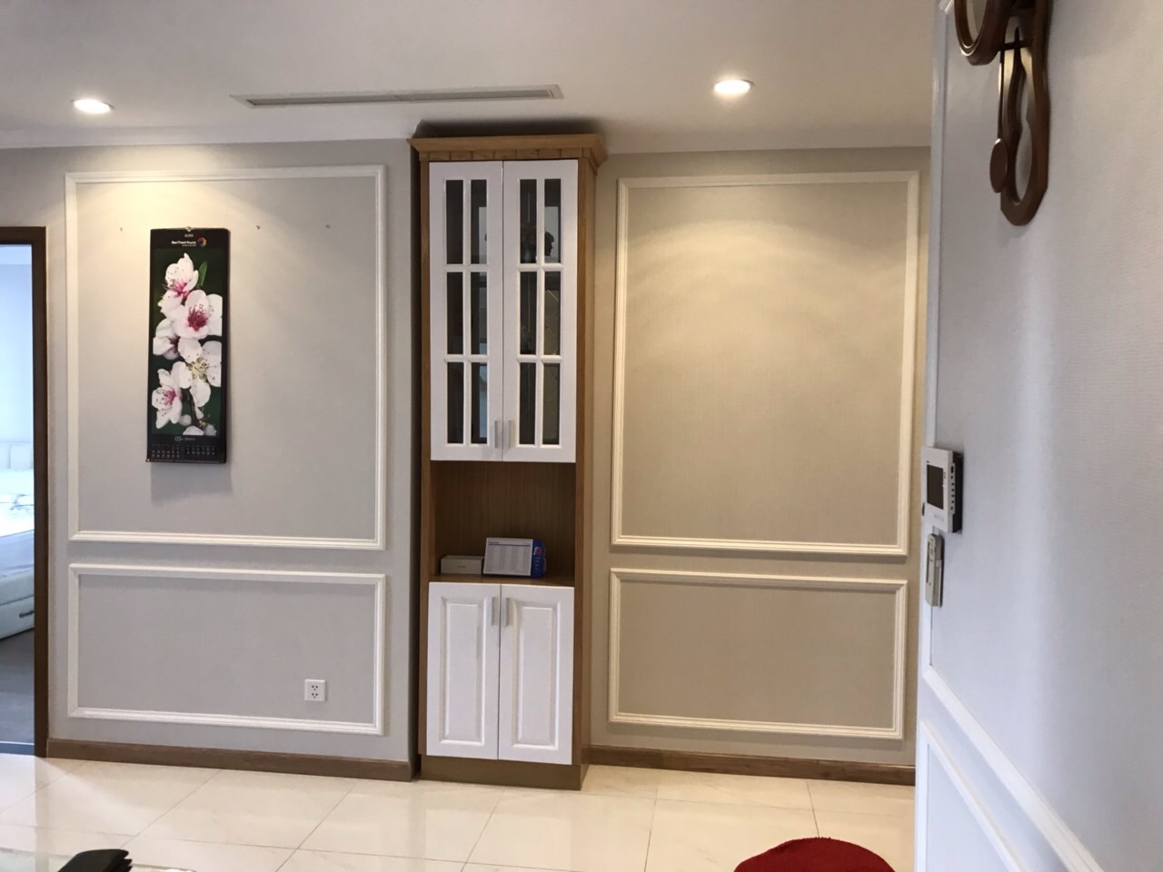 Cần cho thuê căn 3pn tòa landmark 3 giá 1400$ full nội thất đẹp, dự án vinhomes central park